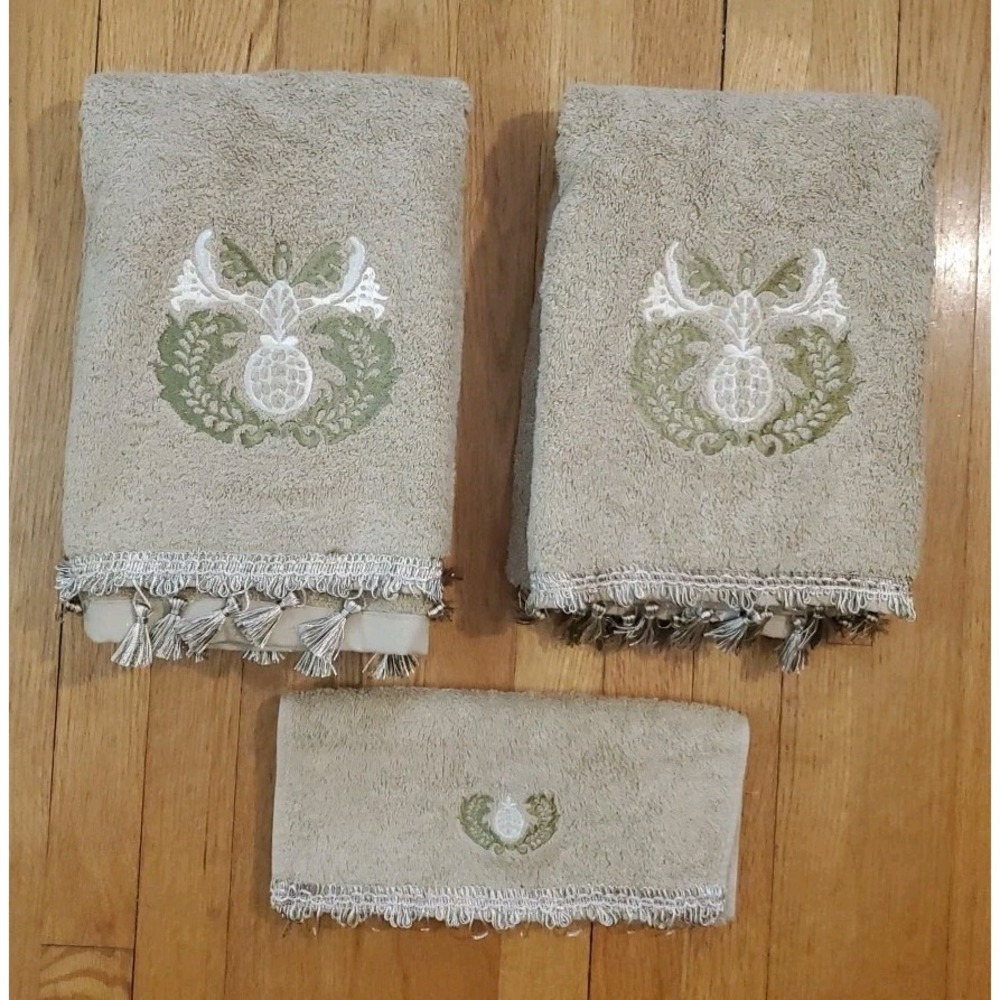 Vintage‎ Abbey Hill Regal Sage Bath Towel Set 2 Bath 1 Hand Towel Tassels Kmart